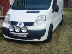 Vit Begagnad 2010 Renault Trafic Van | 40 000 kr (Bra pris)