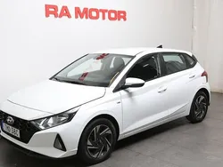 Vit Begagnad 2021 Hyundai i20 Essential Halvkombi | 169 900 kr (Marknadspris)