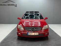 Ljusröd (röd) Begagnad 2009 Mercedes CLC180 Halvkombi | 59 900 kr