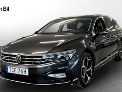 Grå Begagnad 2021 VW Passat GT Kombi | 295 000 kr (Lite dyr)