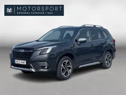 Grå Begagnad 2023 Subaru Forester SUV | 424 900 kr (Marknadspris)