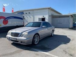Grå Begagnad 2002 Mercedes E200 Avantgarde Sedan | 45 000 kr