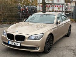 Brun Begagnad 2010 BMW 740 Sedan | 99 000 kr