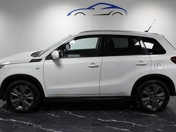 Vit Begagnad 2022 Suzuki Vitara SUV | 199 900 kr (Superpris)