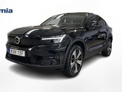 Svart Begagnad 2022 Volvo EC40 Plus SUV | 359 000 kr (Marknadspris)