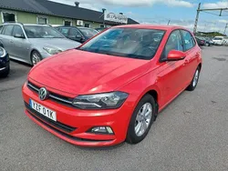 Röd Begagnad 2019 VW Polo Halvkombi | 109 000 kr (Superpris)