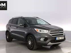 Grå Begagnad 2016 Ford Kuga Titanium SUV | 128 900 kr (Marknadspris)