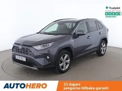 Mörkgrå (grå) Begagnad 2021 Toyota RAV4 Hybrid Executive SUV | 333 000 kr (Marknadspris)