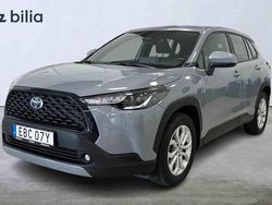 Grå Begagnad 2023 Toyota Corolla Cross SUV | 339 900 kr