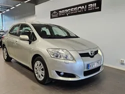 Silver Begagnad 2008 Toyota Auris Halvkombi | 79 900 kr (Dyr)
