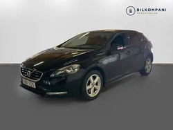 Svart Begagnad 2015 Volvo V40 Kombi | 98 900 kr (Bra pris)