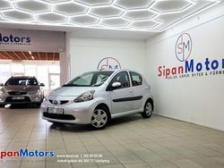 Silver Begagnad 2007 Toyota Aygo Halvkombi | 55 900 kr (Marknadspris)