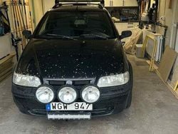 Svart Begagnad 2004 Fiat Strada Pickup | 20 000 kr