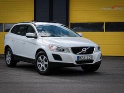 Vit Begagnad 2012 Volvo XC60 Momentum SUV | 149 900 kr (Marknadspris)