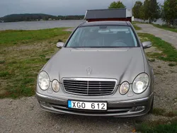 Silver Begagnad 2004 Mercedes E240 Avantgarde Sedan | 45 000 kr (Marknadspris)