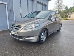 Grå Begagnad 2007 Honda FR-V Minibuss | 21 900 kr (Lite dyr)