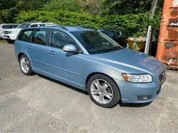 Blå Begagnad 2011 Volvo V50 Momentum Kombi | 20 000 kr (Superpris)