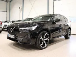 Svart Begagnad 2022 Volvo XC60 R-Design SUV | 549 800 kr (Dyr)