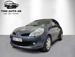 Blå Begagnad 2006 Renault Clio R.S. Halvkombi | 35 000 kr (Marknadspris)