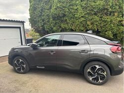 Grå Begagnad 2024 Citroën C4 PureTech Halvkombi | 90 000 kr