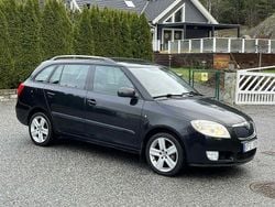 Svart Begagnad 2009 Skoda Fabia Kombi | 28 900 kr (Marknadspris)