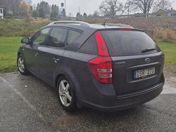 Grå Begagnad 2009 Kia Ceed Sportswagon EX Kombi | 30 000 kr (Marknadspris)