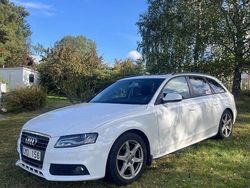 Vit Begagnad 2012 Audi A4 S-Line Kombi | 45 000 kr (Superpris)