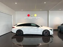 Vit Begagnad 2023 Mercedes CLA45 AMG AMG Kombi | 629 900 kr (Marknadspris)