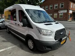 Vit Begagnad 2017 Ford Transit Kombi | 129 000 kr (Marknadspris)