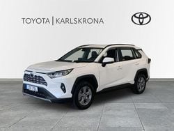 Vit Ny 2025 Toyota RAV4 Hybrid SUV | 434 900 kr (Superpris)