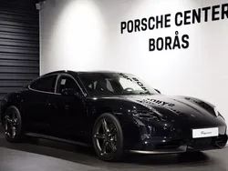 Svart Ny 2025 Porsche Taycan Turbo Sedan | 2 099 000 kr