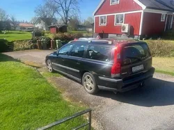 Svart Begagnad 2004 Volvo V70 Business Edition Kombi | 25 000 kr (Bra pris)