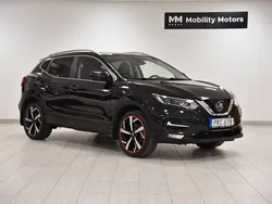 Svart Begagnad 2016 Nissan Qashqai SUV | 94 900 kr (Bra pris)
