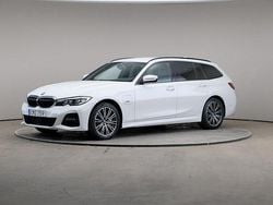 Vit Begagnad 2021 BMW 330e M Sport Kombi | 309 000 kr (Bra pris)