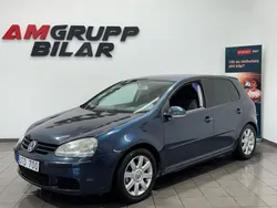 Mörkgrå Begagnad 2004 VW Golf IV Sportline Halvkombi | 39 900 kr (Lite dyr)