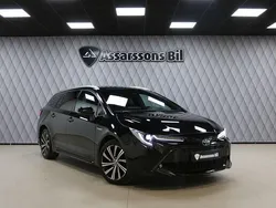 Svart Begagnad 2021 Toyota Corolla Style Kombi | 229 900 kr (Bra pris)