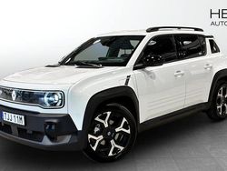 Vit Ny 2025 Renault R4 Techno Minibuss | 434 900 kr