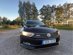 Svart Begagnad 2016 VW Passat GT Kombi | 169 000 kr (Marknadspris)