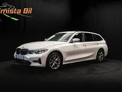 Vit Begagnad 2021 BMW 320 Shadowline Kombi | 249 700 kr (Bra pris)