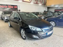 Svart Begagnad 2010 Opel Astra Halvkombi | 49 900 kr (Lite dyr)
