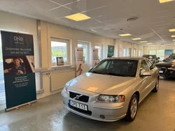 Ljusgrå (grå) Begagnad 2009 Volvo S60 Sedan | 64 900 kr (Lite dyr)