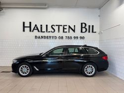 Svart Begagnad 2017 BMW 520 M Sport Kombi | 179 000 kr (Marknadspris)
