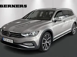 Ljusbrun (brun) Begagnad 2020 VW Passat Alltrack Kombi | 239 900 kr (Marknadspris)