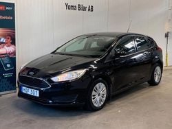 Svart Begagnad 2015 Ford Focus Trend Halvkombi | 89 900 kr (Marknadspris)
