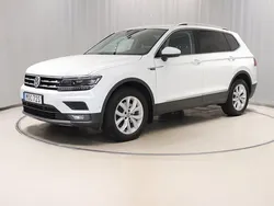 Vit Begagnad 2021 VW Tiguan Allspace SUV | 358 900 kr (Marknadspris)