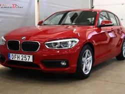 Röd Begagnad 2016 BMW 116 Advantage Halvkombi | 139 900 kr (Marknadspris)