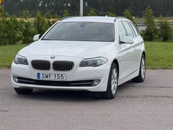 Vit Begagnad 2013 BMW 520 Kombi | 88 000 kr (Bra pris)