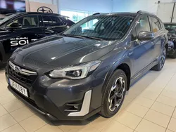 Grå (magnetite gray metallic ) Begagnad 2022 Subaru XV SUV | 254 000 kr (Bra pris)
