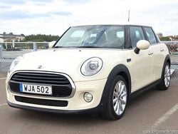 Vit samma som bilen Begagnad 2015 Mini Cooper Halvkombi | 159 900 kr (Bra pris)