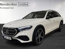 Vit Begagnad 2023 Mercedes E300 Premium SUV | 699 000 kr (Dyr)